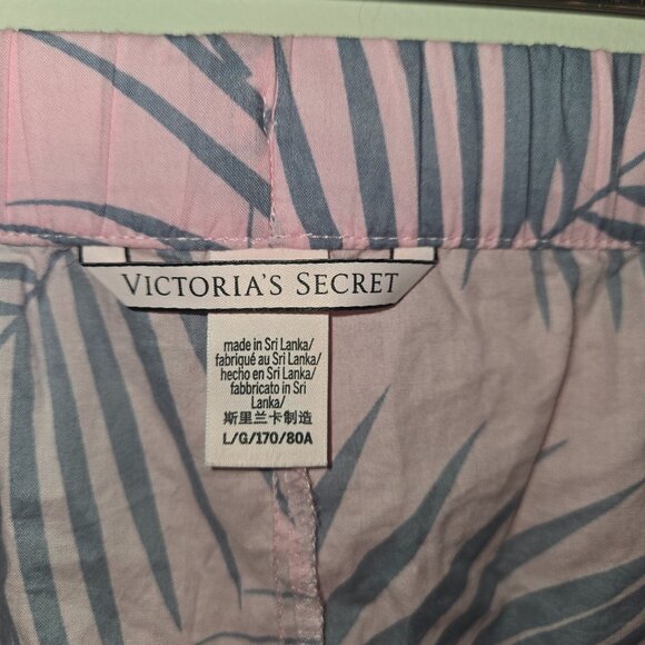 VS Shorts LG - Picture 1 of 2